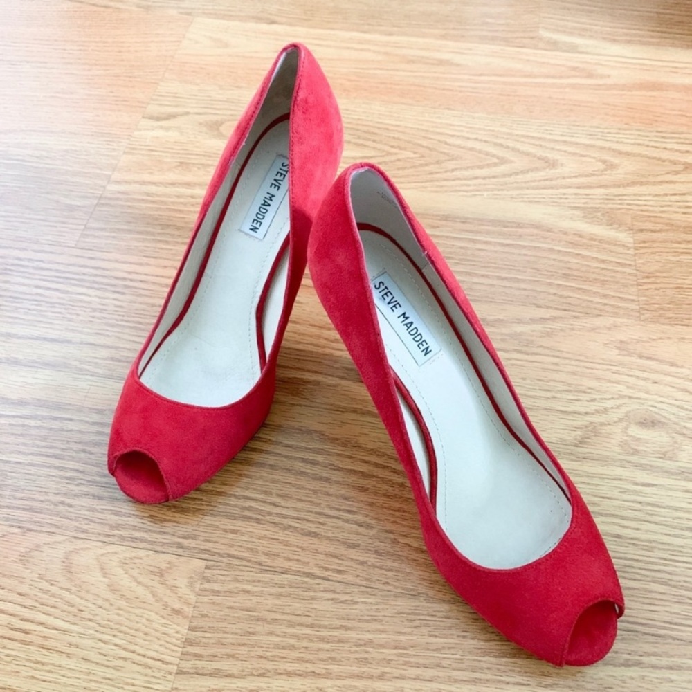 Steve Madden Red Hide Peep Toe Heel